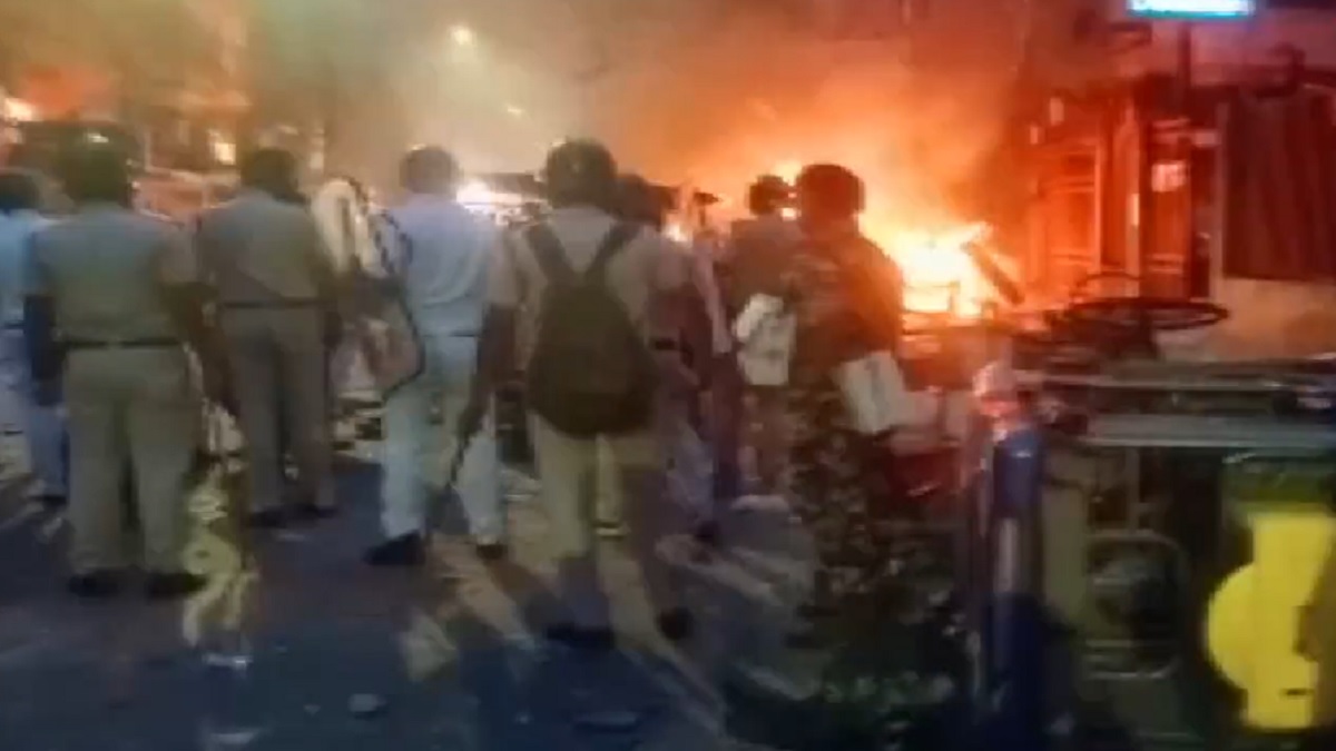 Howrah Violence Cars Torched During Ram Navami Procession Amit 